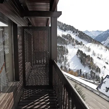 Apartarent La Pleta Y Nin Cota 1700 Baqueira Beret Exterior photo